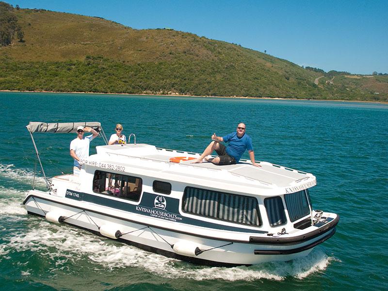 Luxury Houseboat holiday on